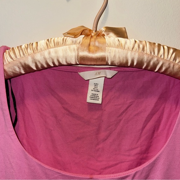 H&M Pink Bodysuit Top - Picture 2 of 4